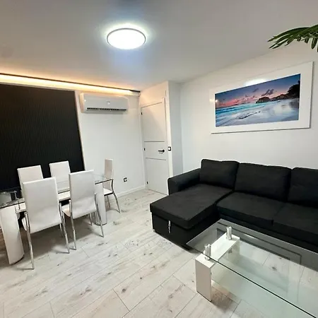 Jsh Primera Linea アパート ベニドルム