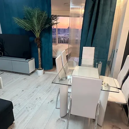 アパート Jsh Primera Linea ベニドルム